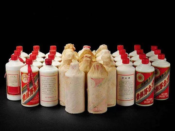 江城日照岚山回收酒价格哪里回收(附近上门回收茅台酒）?